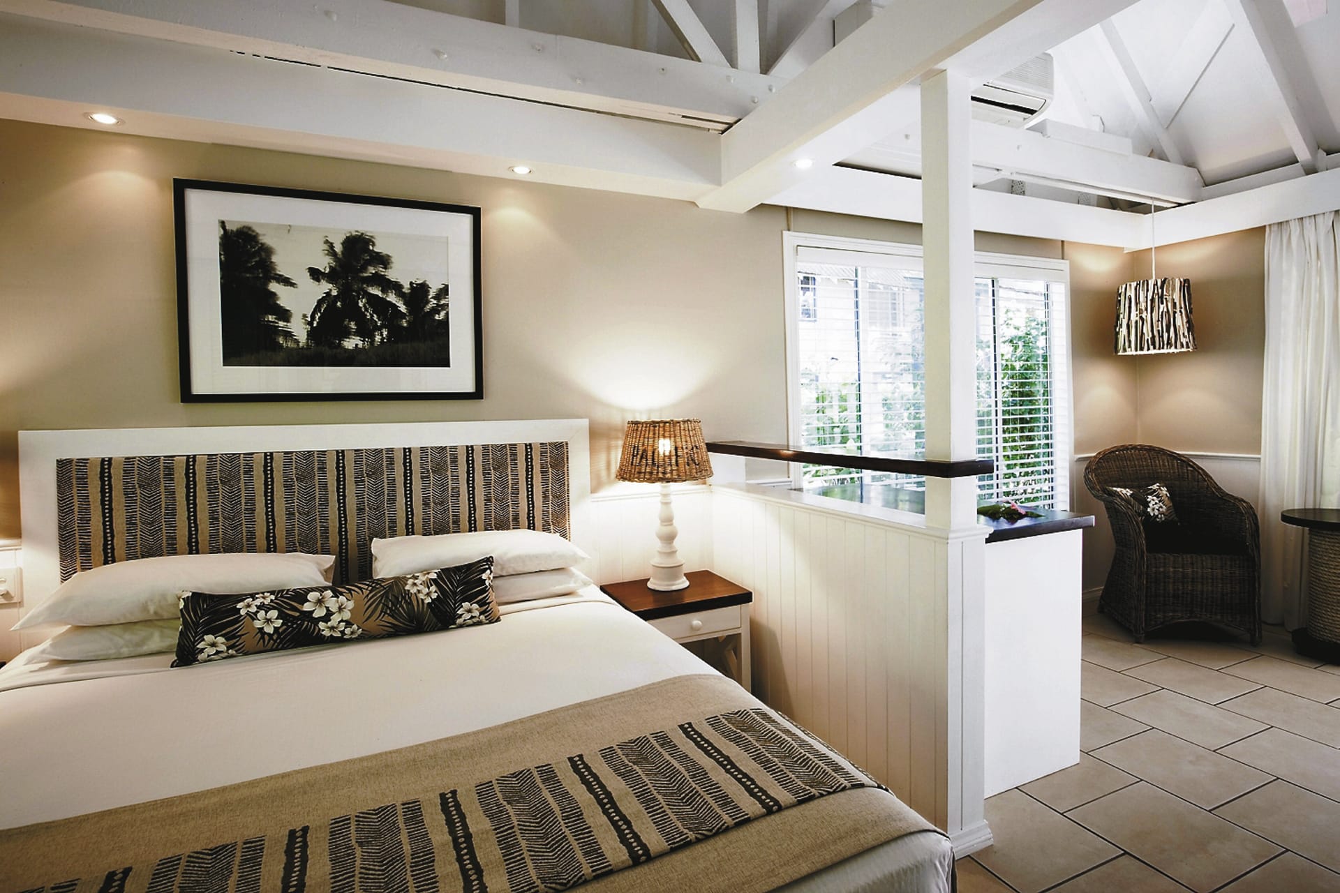 SPC_NAN_015_20100419_SS