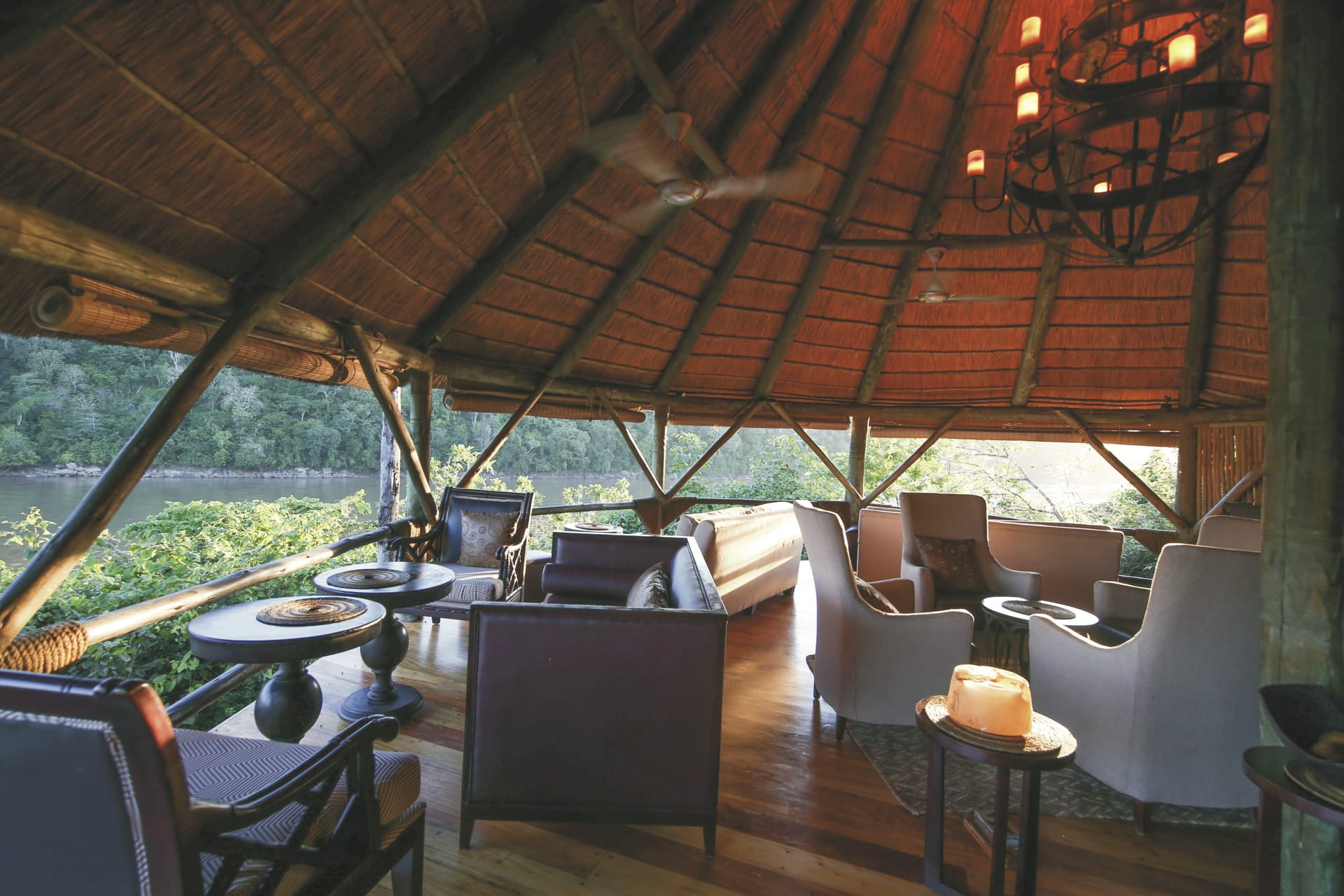 TAZ_Serena_Mivumo_Lounge_Area_20220119