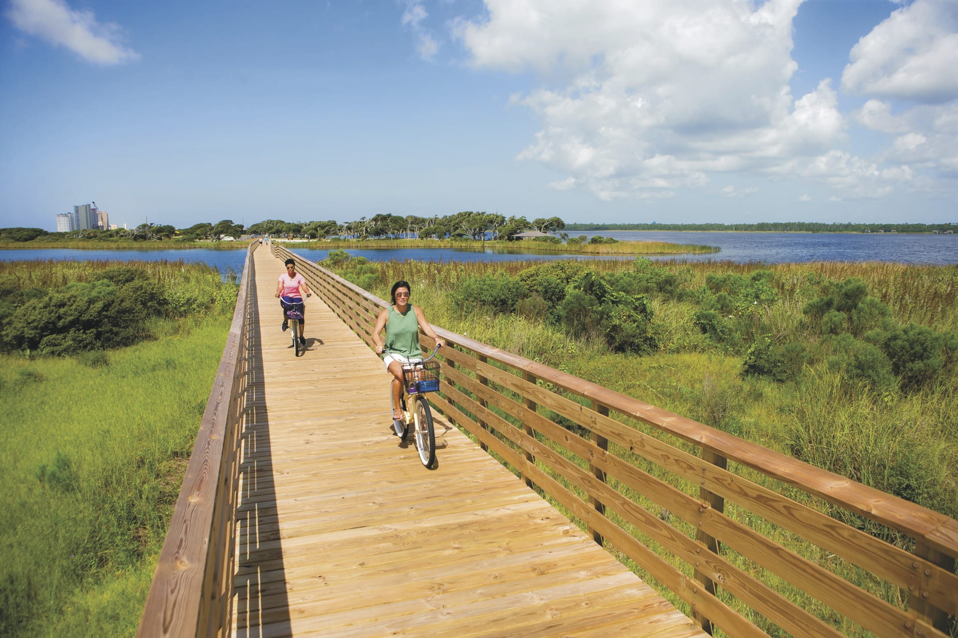 USA_AL_20211130_BM_4